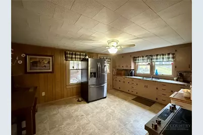 1068 Laurel Branch Road, Vilas, NC 28692 - Photo 6