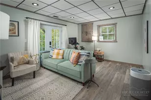 727 Timberlane Dr, Boone, NC 28607 - Photo 20