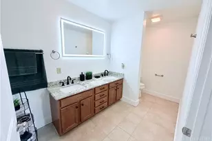 215 S Jefferson Ave, West Jefferson, NC 28694 - Photo 22