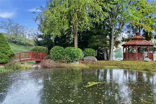 190 Supreme Golden Rd, Banner Elk, NC 28604 - Photo 4
