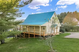 21 Pit Row, Laurel Springs, NC 28644 - Photo 2