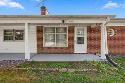 605 Lincoln Lane, Lenoir, NC 28645 - Photo 4