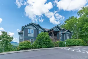276 Indian Paintbrush Dr, Banner Elk, NC 28604 - Photo 2