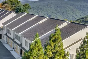 40 Club Villa Dr, Roaring Gap, NC 28668 - Photo 2