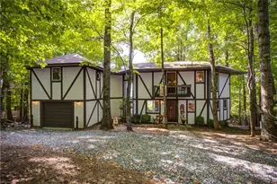 302 Eagle Nest Ln, Fleetwood, NC 28626 - Photo 2