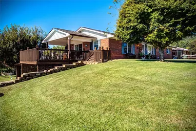11 Center Street, Sparta, NC 28675 - Photo 4