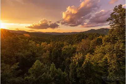 329 Deer Run Road, Deep Gap, NC 28618 - Photo 6