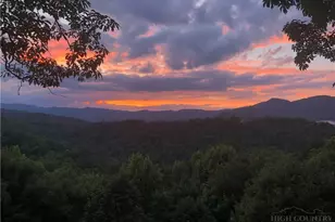 329 Deer Run Rd, Deep Gap, NC 28618 - Photo 42