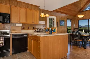 329 Deer Run Rd, Deep Gap, NC 28618 - Photo 20