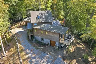 261 Cut Laurel Ln, Banner Elk, NC 28604 - Photo 2