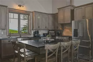 40 Vineyard Trl, Banner Elk, NC 28622 - Photo 14