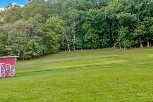1151 Buck Mountain Cir, West Jefferson, NC 28694 - Photo 6