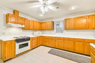 1151 Buck Mountain Cir, West Jefferson, NC 28694 - Photo 22