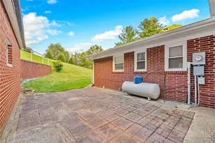 1151 Buck Mountain Cir, West Jefferson, NC 28694 - Photo 36
