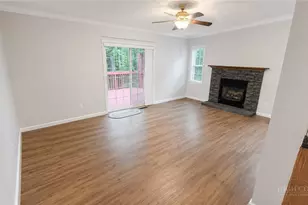 32 Yarrow Cir, Newland, NC 28657 - Photo 4