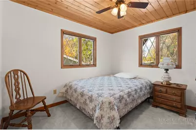 625 Mountain Glen Drive, Newland, NC 28657 - Photo 28