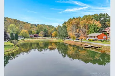 210 The Ponds #B, Banner Elk, NC 28604 - Photo 24