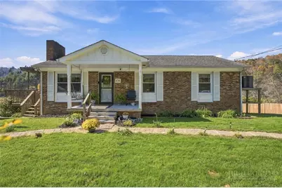 836 Howard Edmisten Road, Sugar Grove, NC 28679 - Photo 1