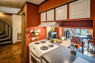 161 Skyleaf Dr, Sugar Mountain, NC 28604 - Photo 16