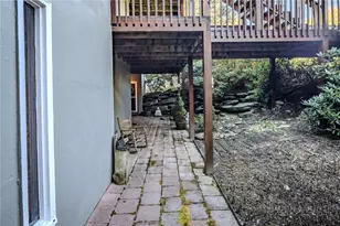 161 Skyleaf Dr, Sugar Mountain, NC 28604 - Photo 30