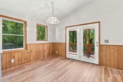 843 Oak Tree Lane, Jefferson, NC 28640 - Photo 12