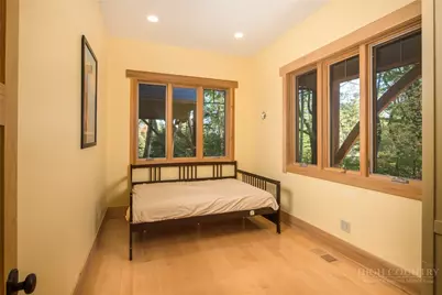 204 Hill Street, Blowing Rock, NC 28605 - Photo 32