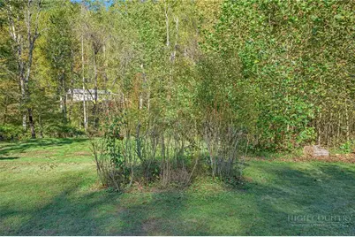 9472 N Old 16 Highway, Millers Creek, NC 28651 - Photo 36