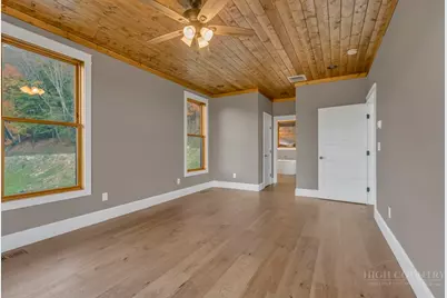 808 Chestnut Ridge Trail, Seven Devils, NC 28604 - Photo 18