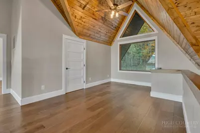 808 Chestnut Ridge Trail, Seven Devils, NC 28604 - Photo 32