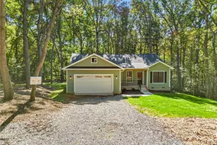 348 Woodland, Elkin, NC 28621 - Photo 2