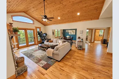 4545 Walnut Ridge Drive, Lenoir, NC 28645 - Photo 2