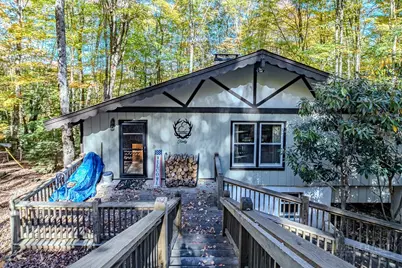 218 Lakeledge Road, Beech Mountain, NC 28604 - Photo 1