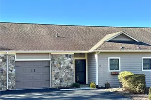 170 Fairway View Pl, Jefferson, NC 28640 - Photo 2