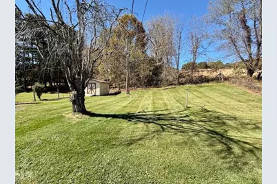 155 Harless Road, West Jefferson, NC 28694 - Photo 16