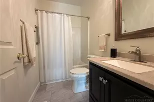 187 W Meadow Dr, Jefferson, NC 28640 - Photo 30