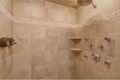 862 Chetola Lake Drive Finch #1, Blowing Rock, NC 28605 - Photo 24