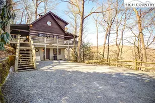 564 Cloudrise Ln, Banner Elk, NC 28604 - Photo 1