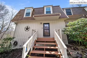 425 Adams Apple Dr, Banner Elk, NC 28604 - Photo 1