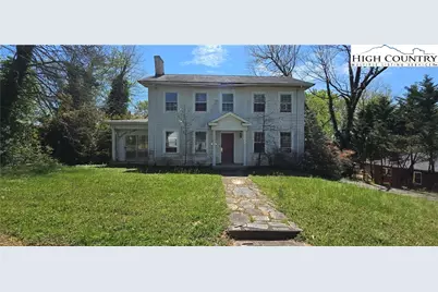 1407 NW Mimosa Lane, Lenoir, NC 28645 - Photo 1