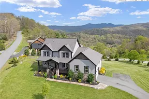 120 Silver Fox Ln, Banner Elk, NC 28604 - Photo 1