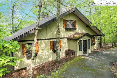 121 Clubhouse Road, Beech Mountain, NC 28604 - Photo 1