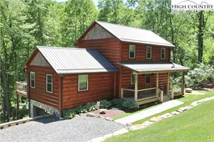 225 Laurelwood Dr, West Jefferson, NC 28694 - Photo 1