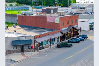 306 S Jefferson Avenue, West Jefferson, NC 28694 - Photo 1
