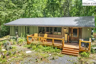 21 Jay Vance Ln, Newland, NC 28657 - Photo 1