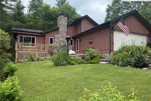 90 Powderhorn Ln, Newland, NC 28657 - Photo 1