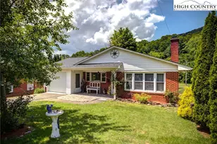 603 N Jefferson Ave, West Jefferson, NC 28694 - Photo 1