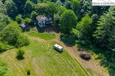 10892 Nc Hwy 16 N, Grassy Creek, NC 28631 - Photo 1