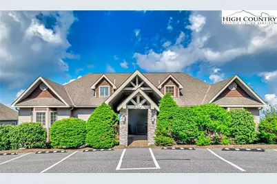 137 Trails End #33A, Sugar Mountain, NC 28604 - Photo 1