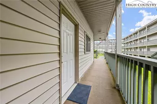 301 Pinnacle Inn Rd, Beech Mountain, NC 28604 - Photo 1