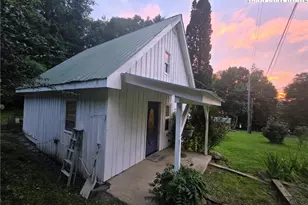 184 Hobert South Rd, Zionville, NC 28698 - Photo 1